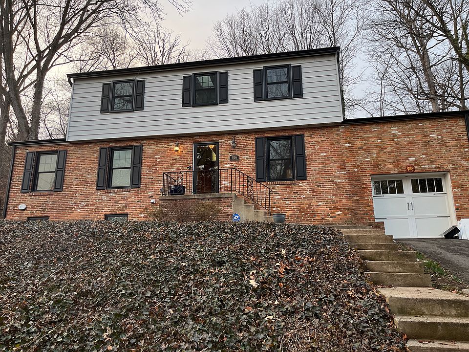 1st image of 926 N Kemper St