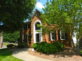 5025 Brookmere Ln, Winston Salem, NC 27106