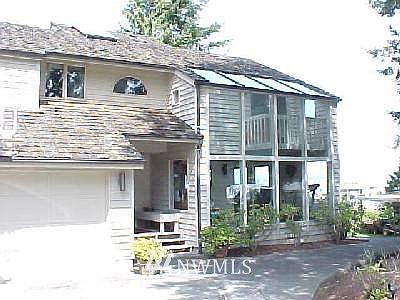 1st image of 10256 NE Lafayette