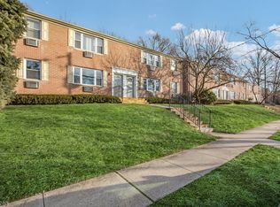 5 York Dr APT 1A, Edison, NJ 08817