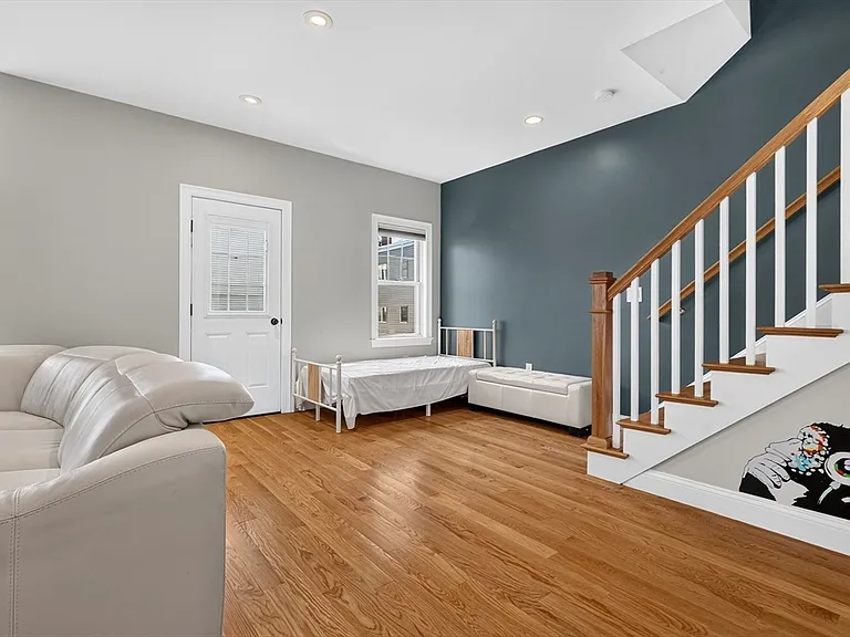 36 Edgar Ave #2 — Photo 8