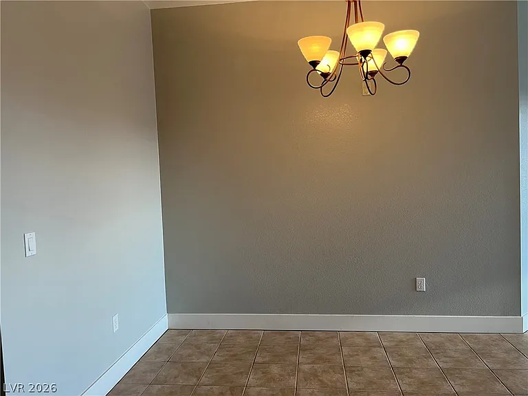 19 E Agate Ave #502 — Photo 10