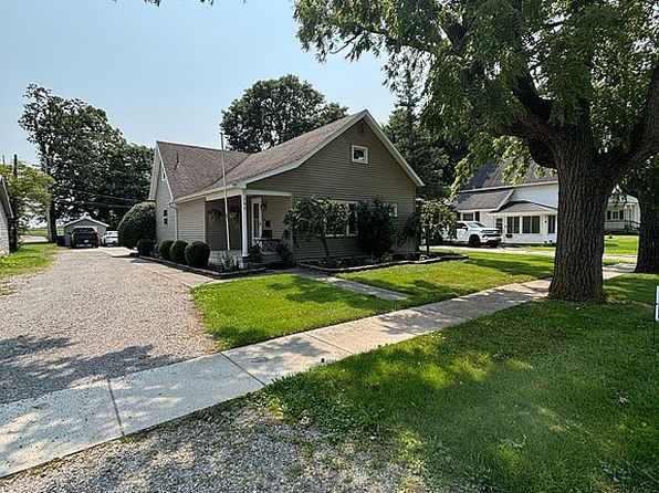 706 S Main St