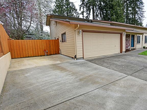 2nd image of 6113 NE 19th Ave