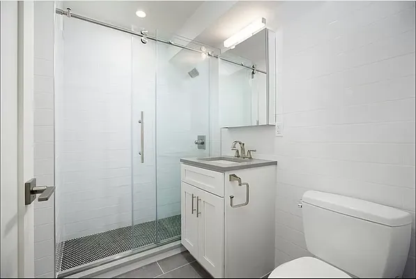 Rented by REAL New York | media 9
