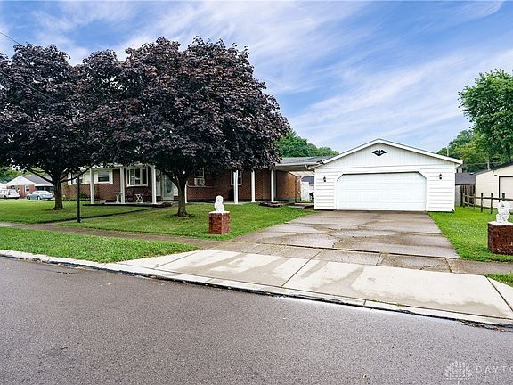 4th image of 1154 Dale Ave