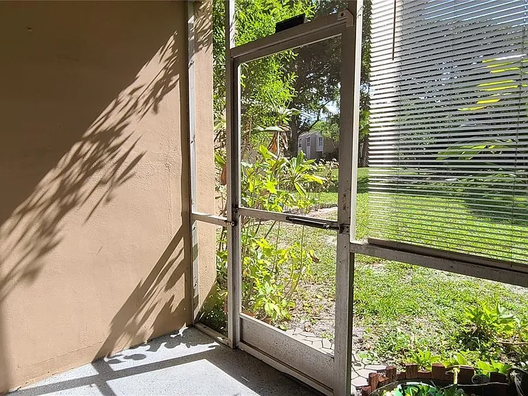 9410 Live Oak Pl #109 — Photo 3