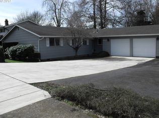 1623 S 6th St, Cottage Grove, OR 97424