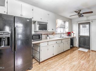 3247 W Camelback Rd, Phoenix, AZ 85017