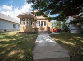 6300 W Girard Ave, Milwaukee, WI