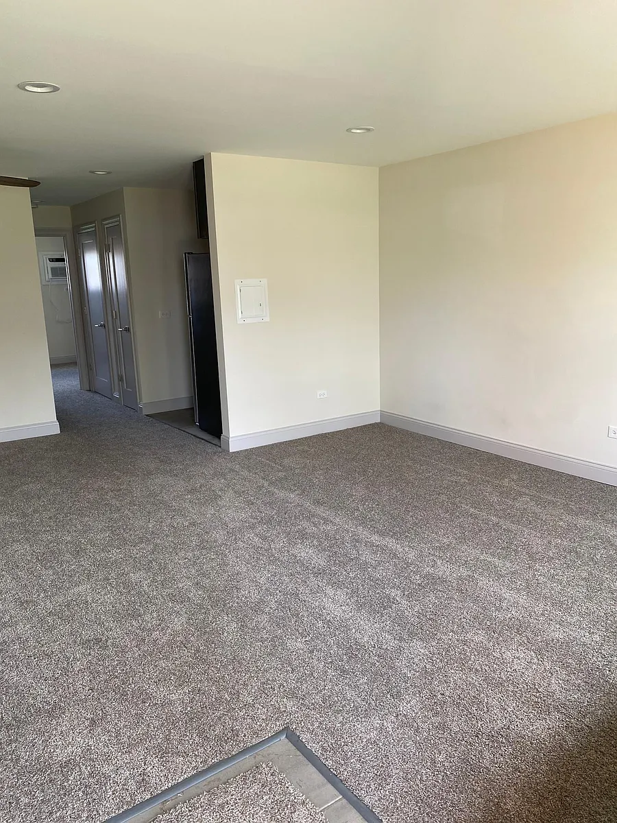 Building Photo - 1143 David Dr #4