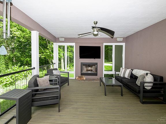 2nd image of 1187 Coventry Woods Dr