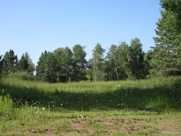 1470 Cemetery Rd #&-156, Wakefield, MI 49968