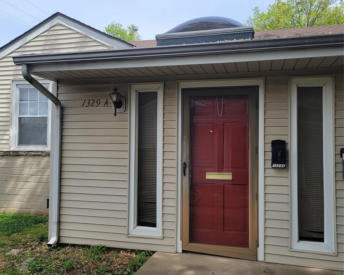 2 bed, 1.5 bath, 759 sqft, $1,150 — Photo 1