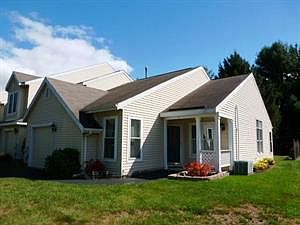 1st image of 3 Cobble Ct