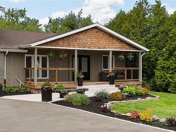 3rd image of 3322 Regional Rd #56