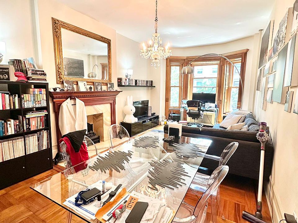 1st image of 49 W 76th St APT 1D