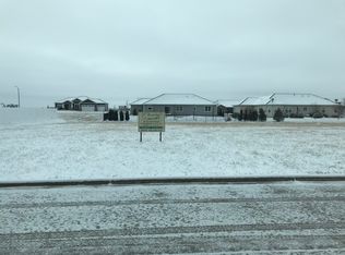 104 W Lee St, Tremont, IL 61568