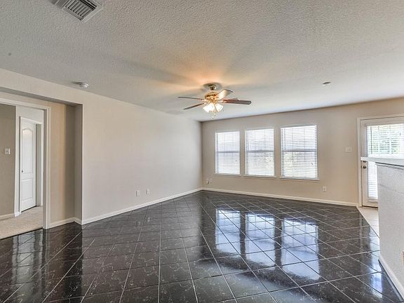 5th image of 1206 Concord Pl