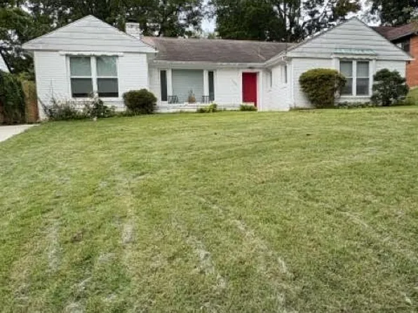 (undisclosed Address), Chevy Chase, MD 20815