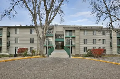 Oakmont Apartments