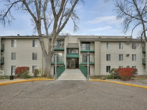 Oakmont Apartments