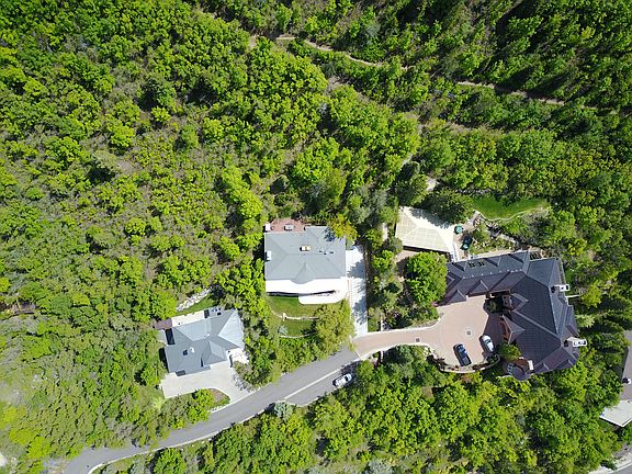 5th image of 3780 E Thousand Oaks Cir