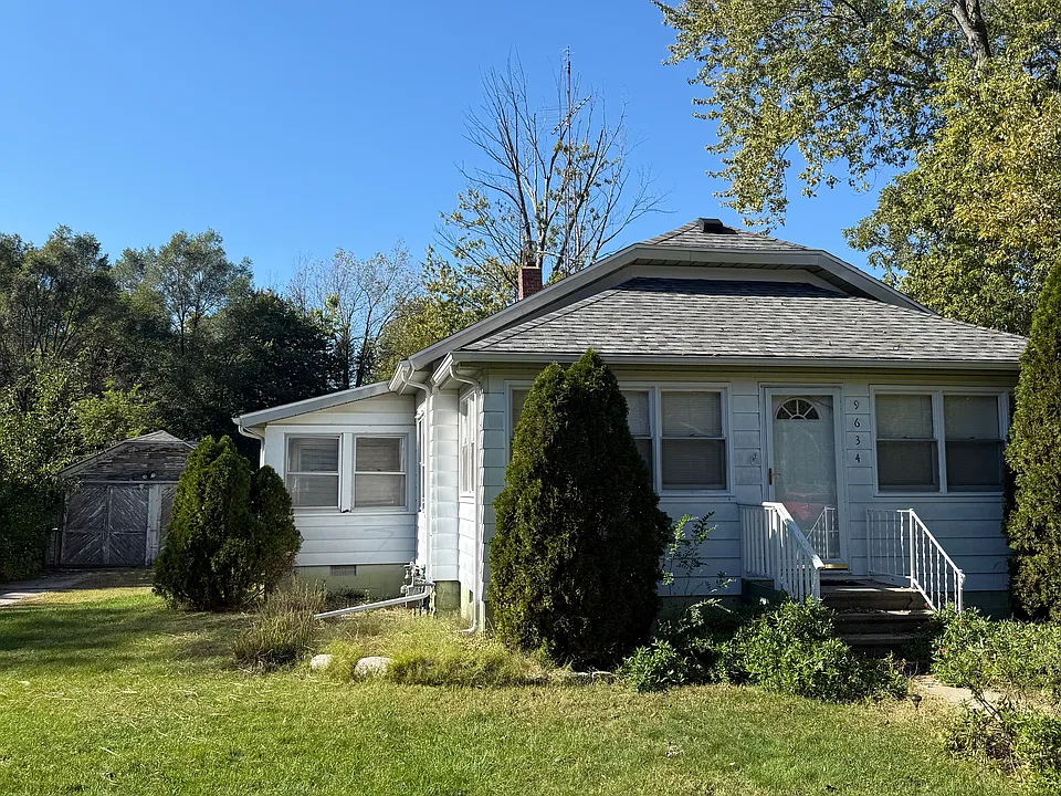 9634 Maplewood Ave