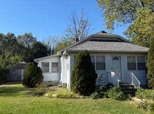 9634 Maplewood Ave, Bridgman, MI 49106