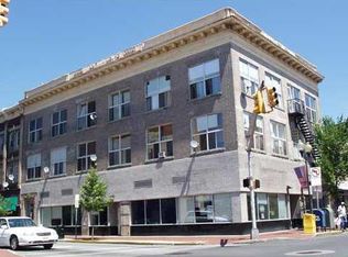 306 State St APT 2E, Perth Amboy, NJ 08861