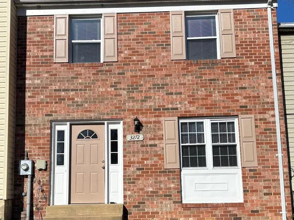 3272 Ryon Ct, Waldorf, MD 20601