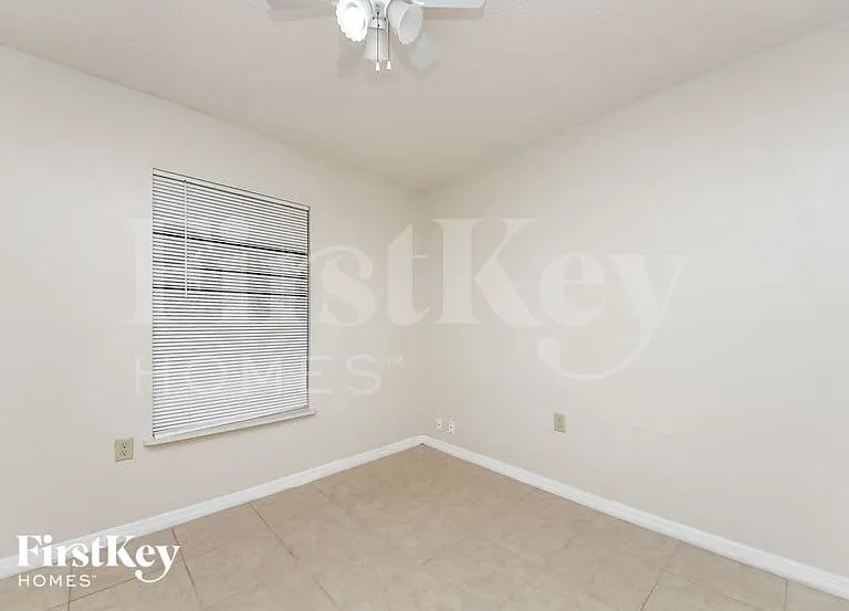 815 Adour Dr — Photo 11