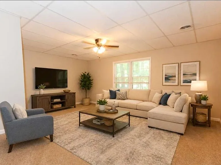 3406 Salem East Dr SE — Photo 14