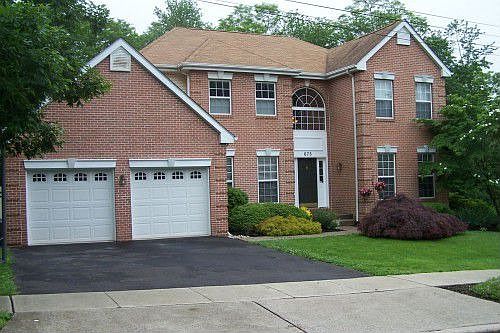 1st image of 675 Fairhill Ave