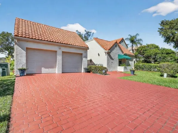 6656 Las Flores Drive, Boca Raton, FL 33433