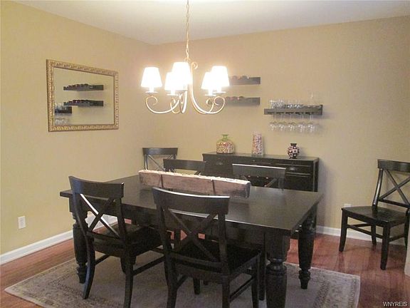 5th image of 2297 Hobblebush Ln