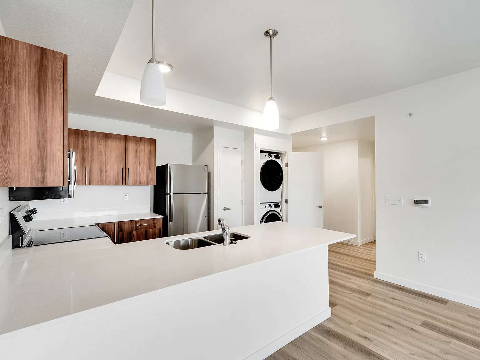 Aurora Apartment Homes — Photo 4
