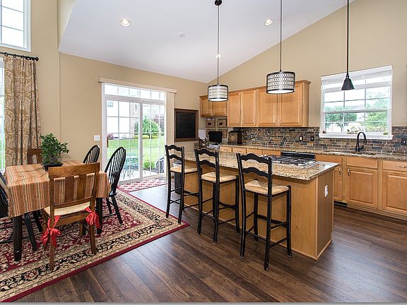 4th image of 3109 Abrams Dr