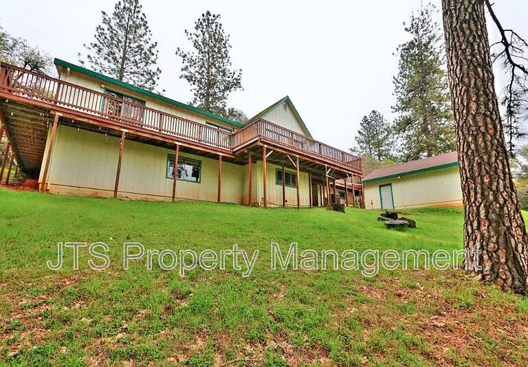 2812 Centennial Ct — Photo 4