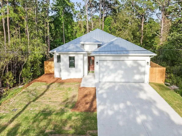42 Central 8th St, Santa Rosa Beach, FL 32459