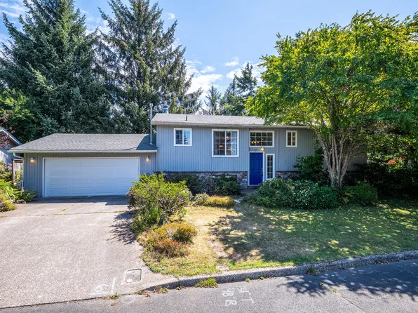 536 NE 20th Pl, Newport, OR 97365