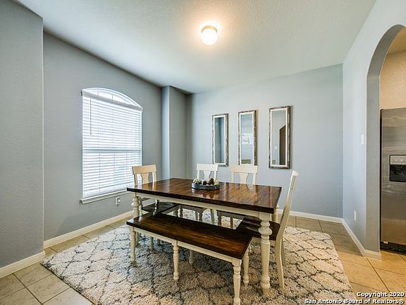 5th image of 6161 Daisy Way