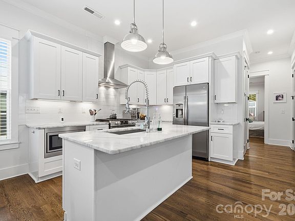 4th image of 3009 Sam Drenan Rd