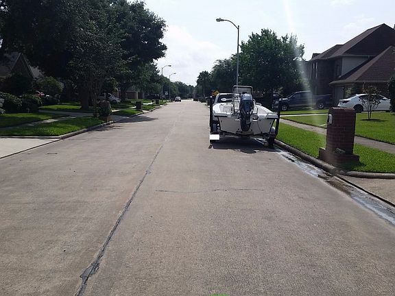 5th image of 10932 Spruce Dr N