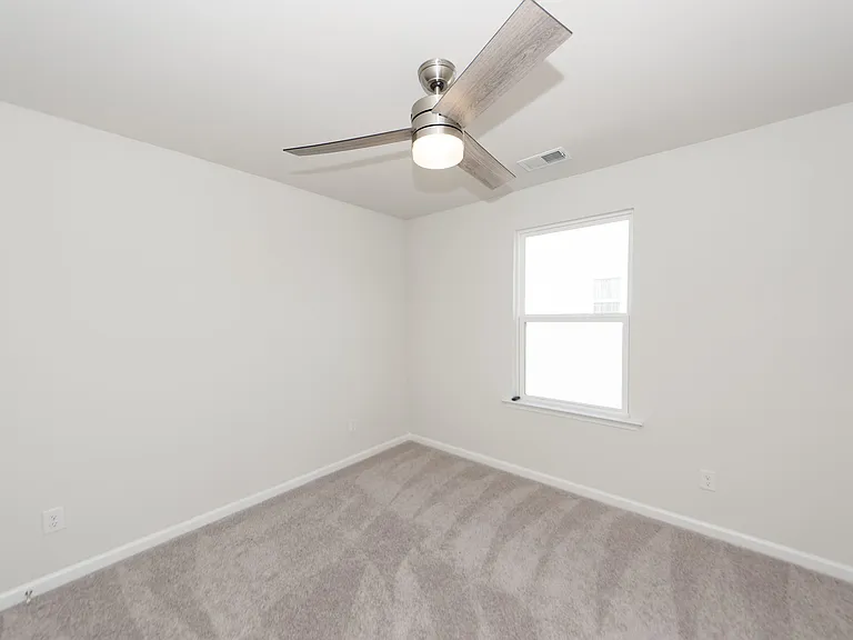 429 Eva St — Photo 30