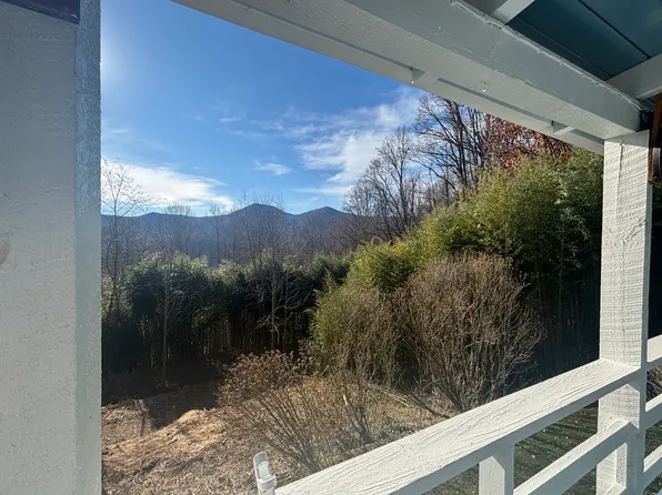 (undisclosed Address), Maggie Valley, NC 28751