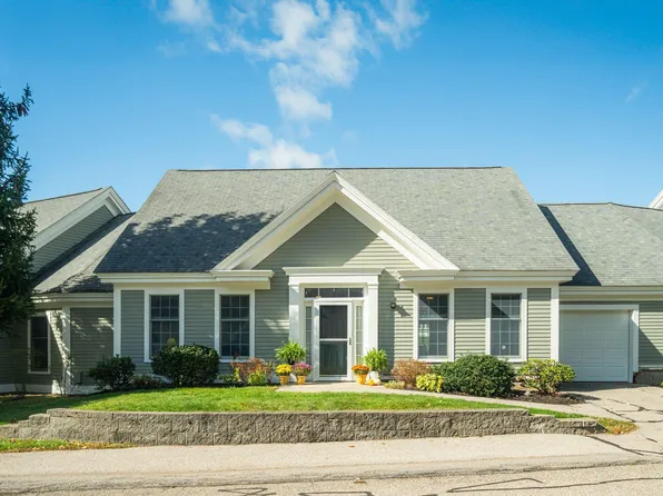 84 Farragut Way #84, Kennebunk, ME 04043