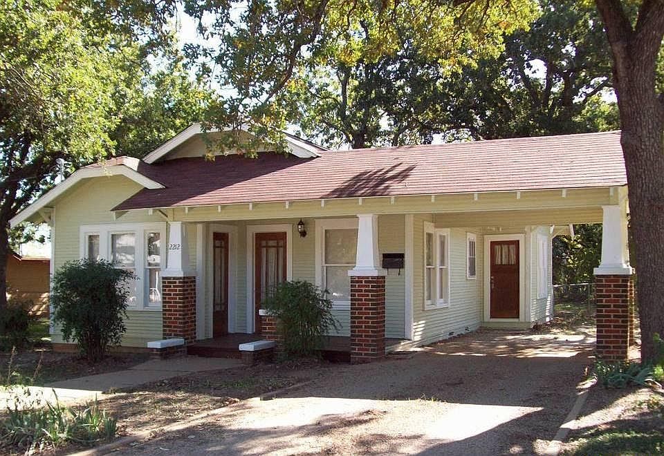 1st image of 2212 Avenue E