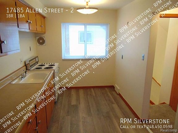 2nd image of 17485 Allen St #2
