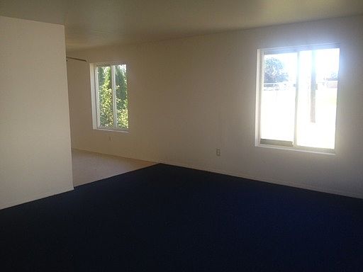 1st image of 625 N 6th Ave #1